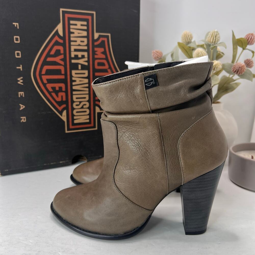 Harley Davidson Stonebrook 8" Scrunch Leather Boot Gray Women 9M Tried On